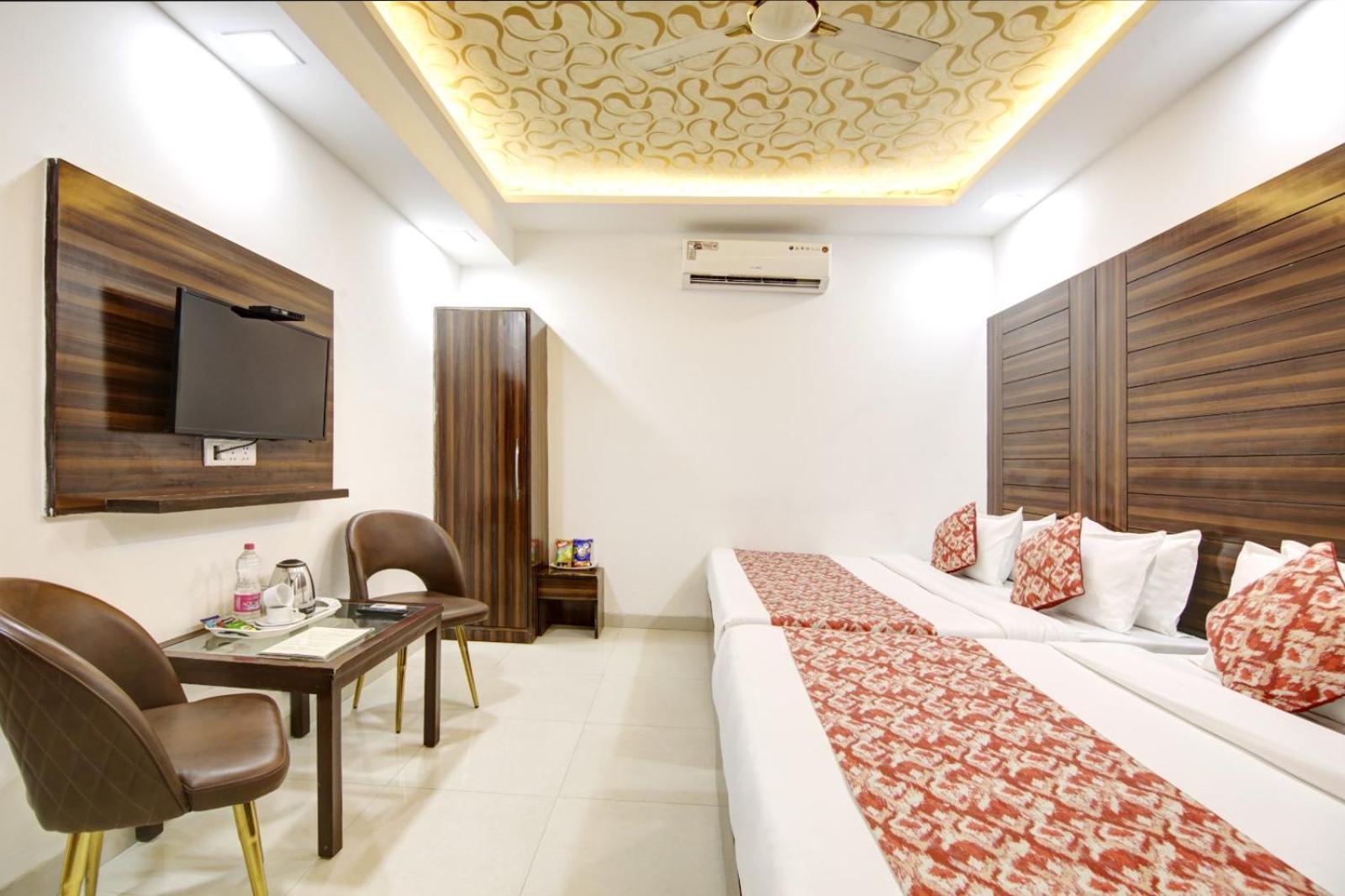Hotel Devrana Delhi Airport นิวเดลี ภายนอก รูปภาพ